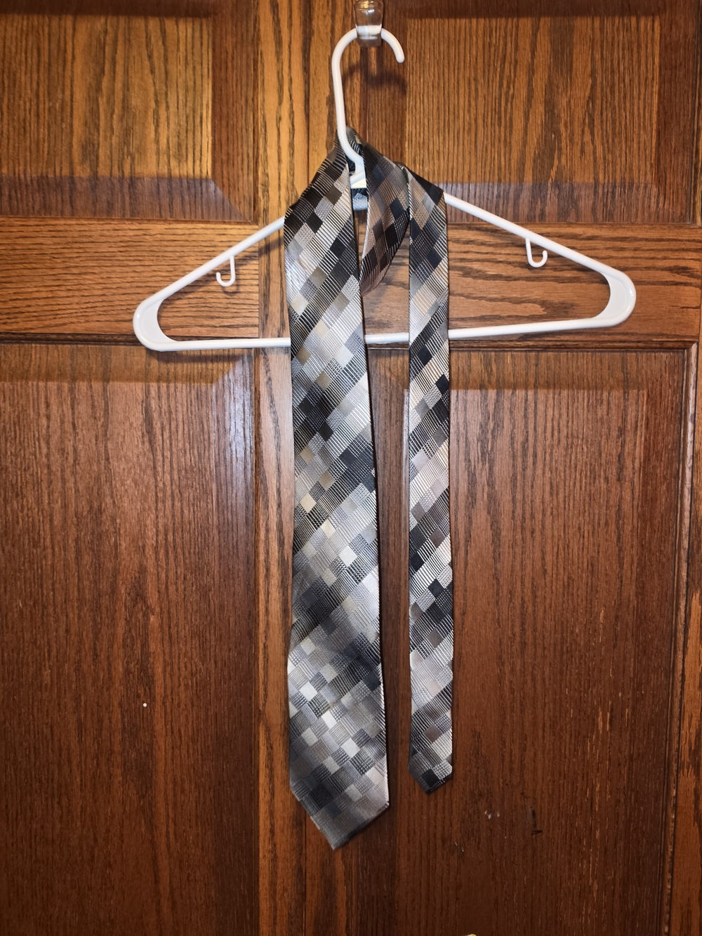 Pronto Uomo Silver and Gray Plaid Silk Tie
